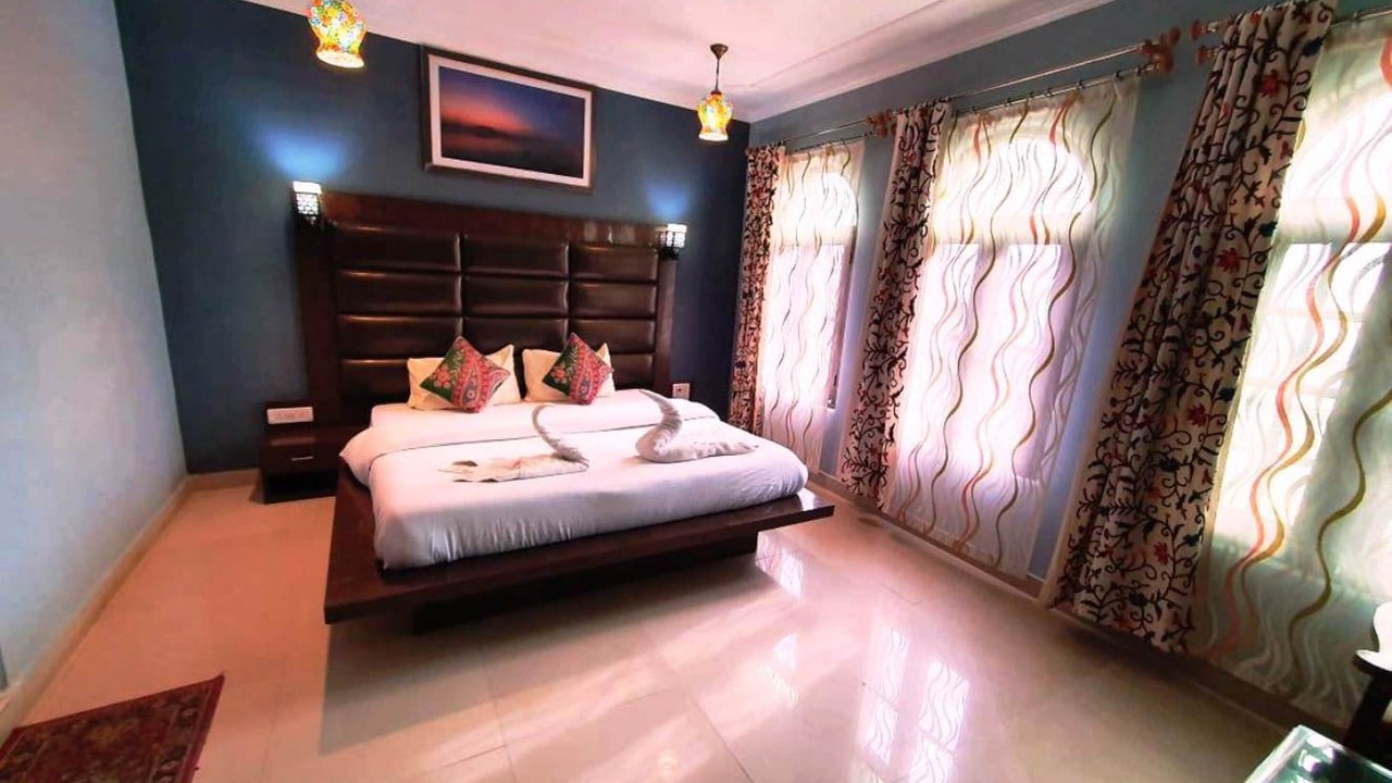 Photo of Bedroom in Nishat-Shalimar