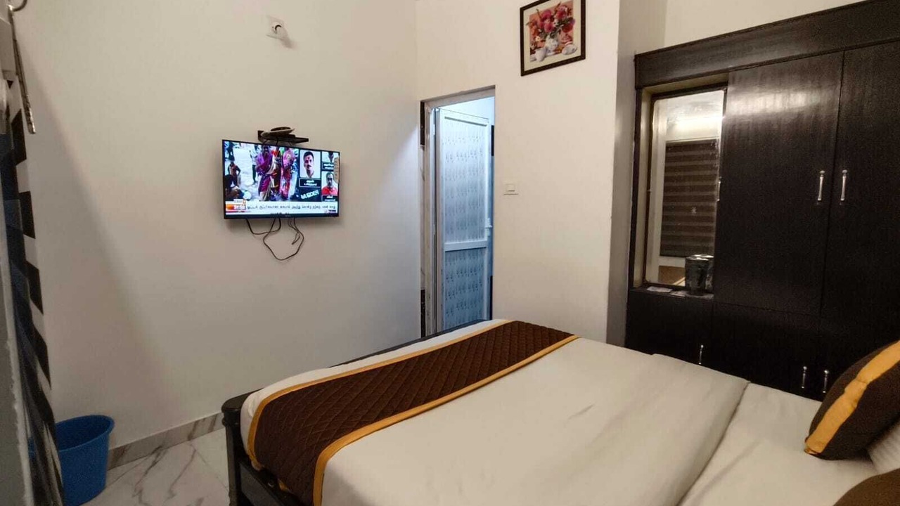 Photo of Bedroom in Ooty