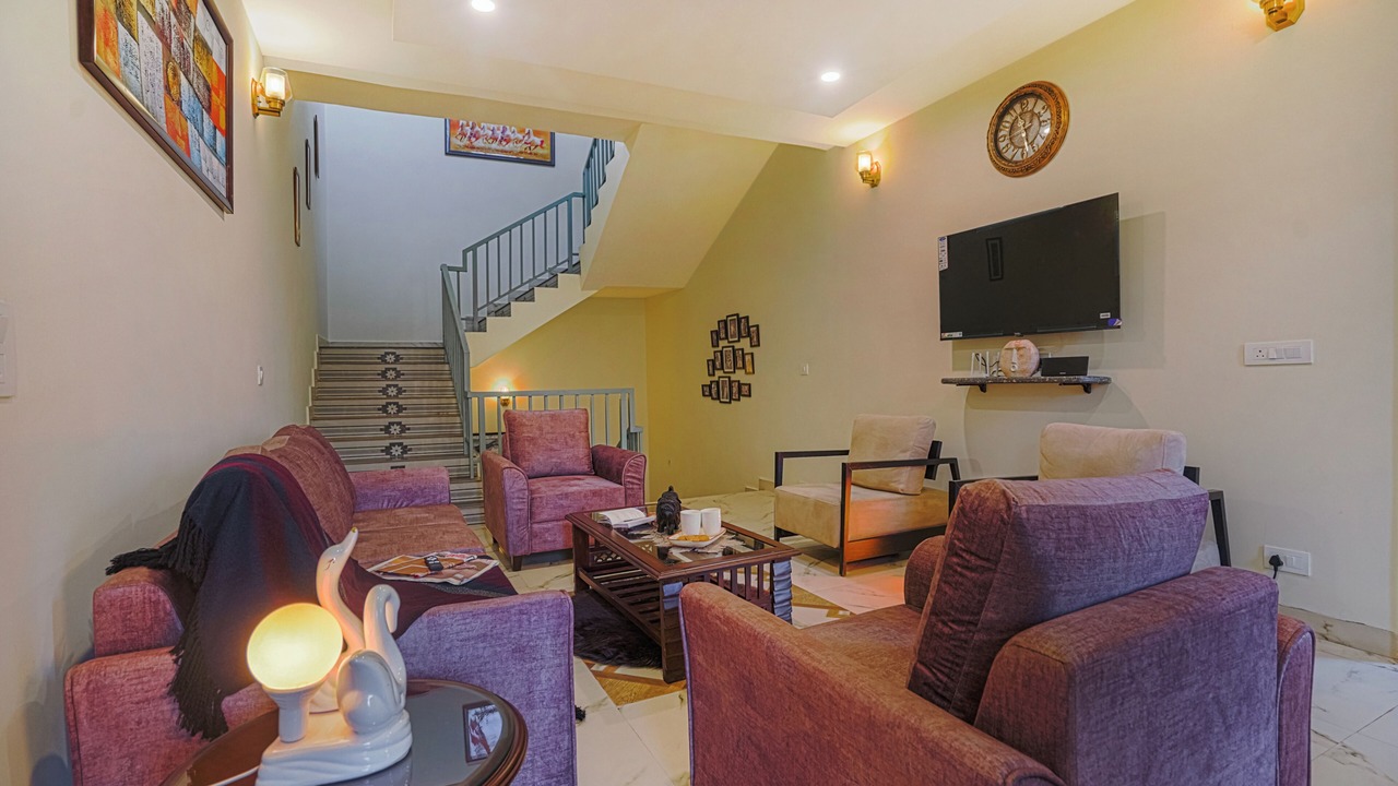 Photo of Livingroom in Dharampur