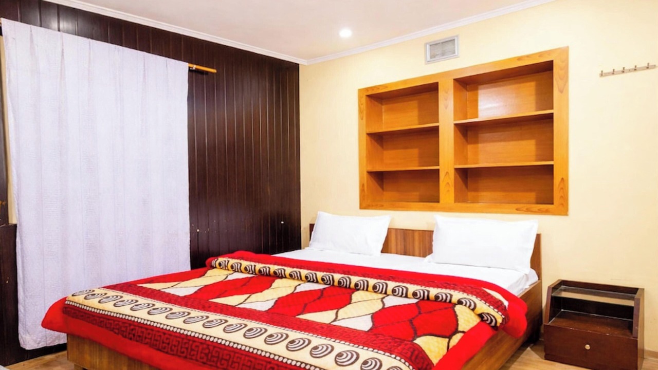 Photo of Bedroom in Nainital