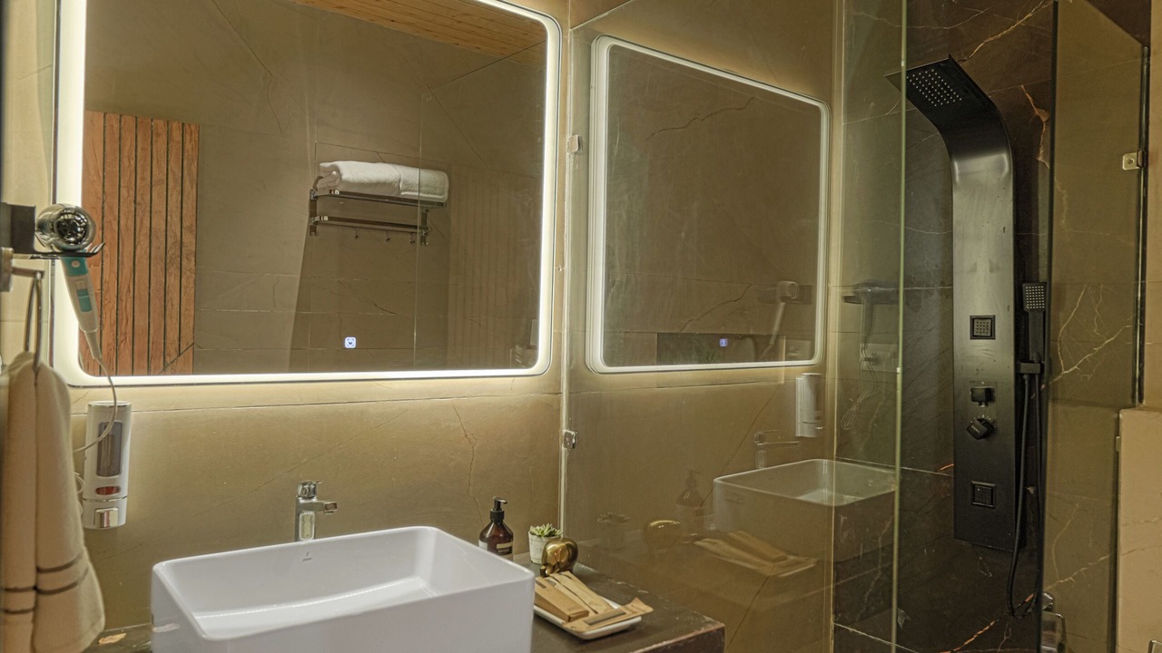 Photo of Bathroom in Kuthar