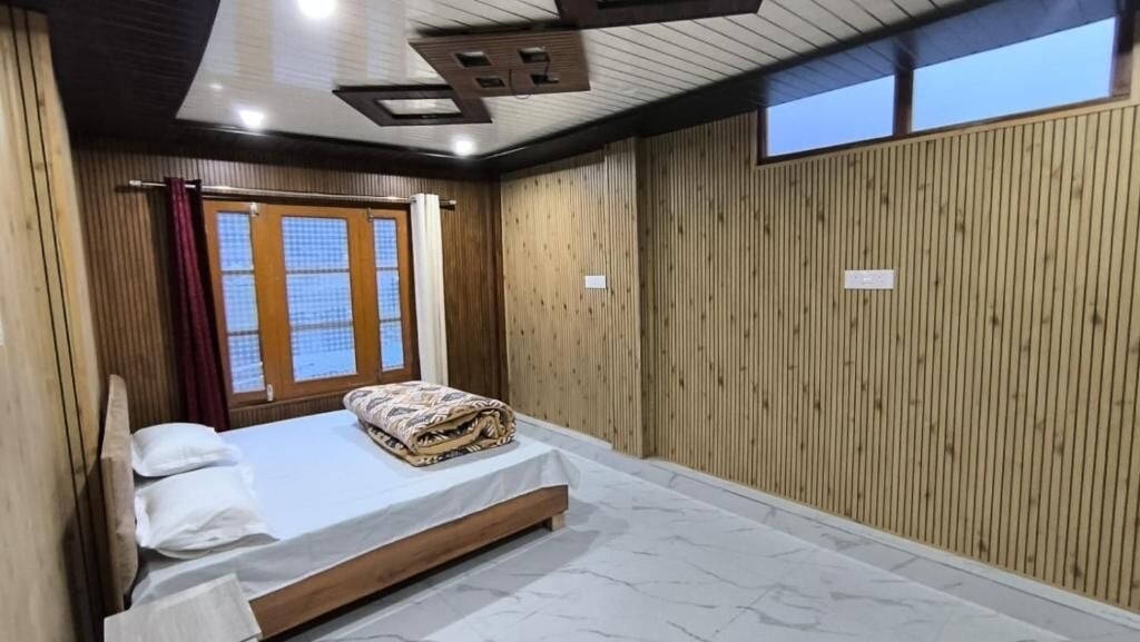 Photo of Bedroom in Kharsali