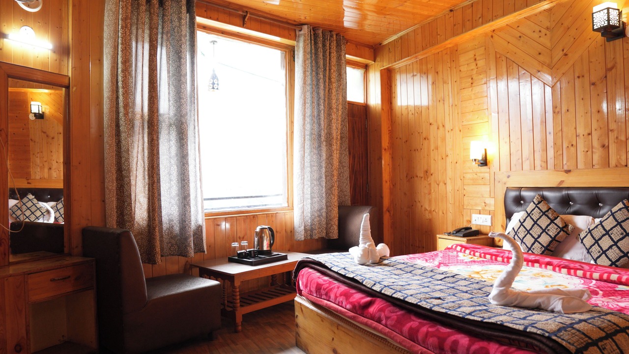 Photo of Bedroom in Vashist