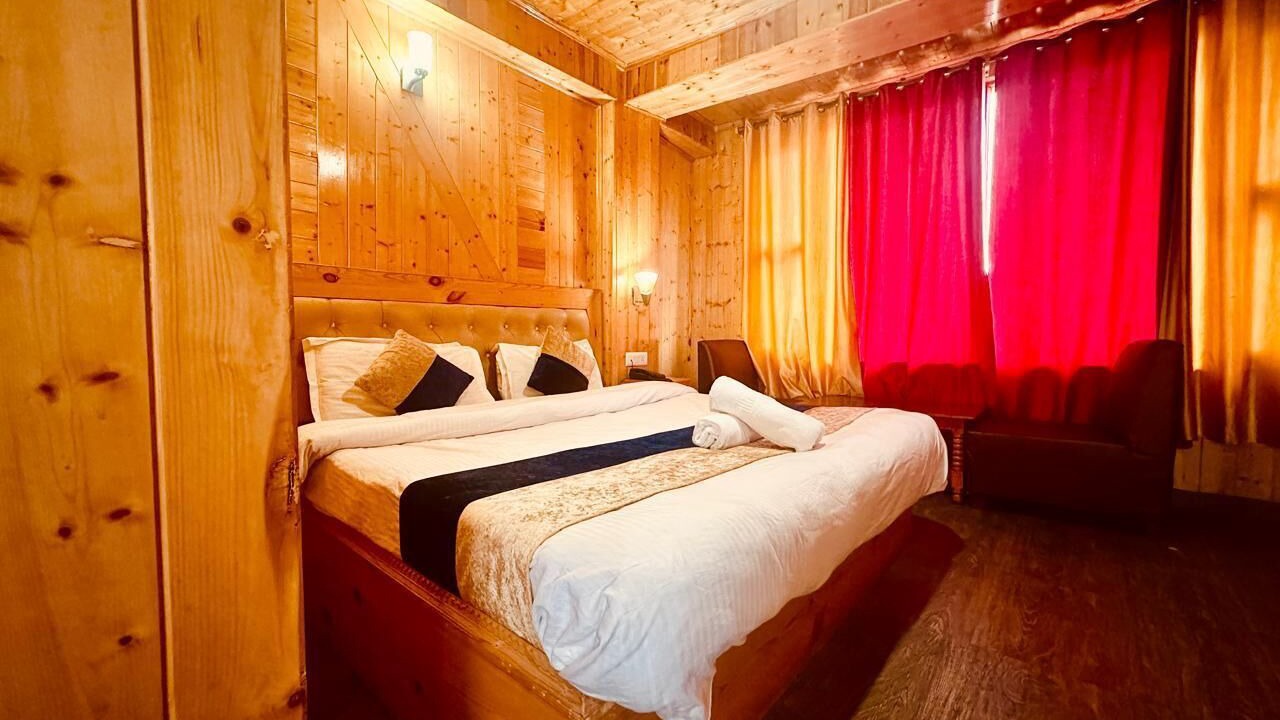 Photo of Bedroom in Vashist