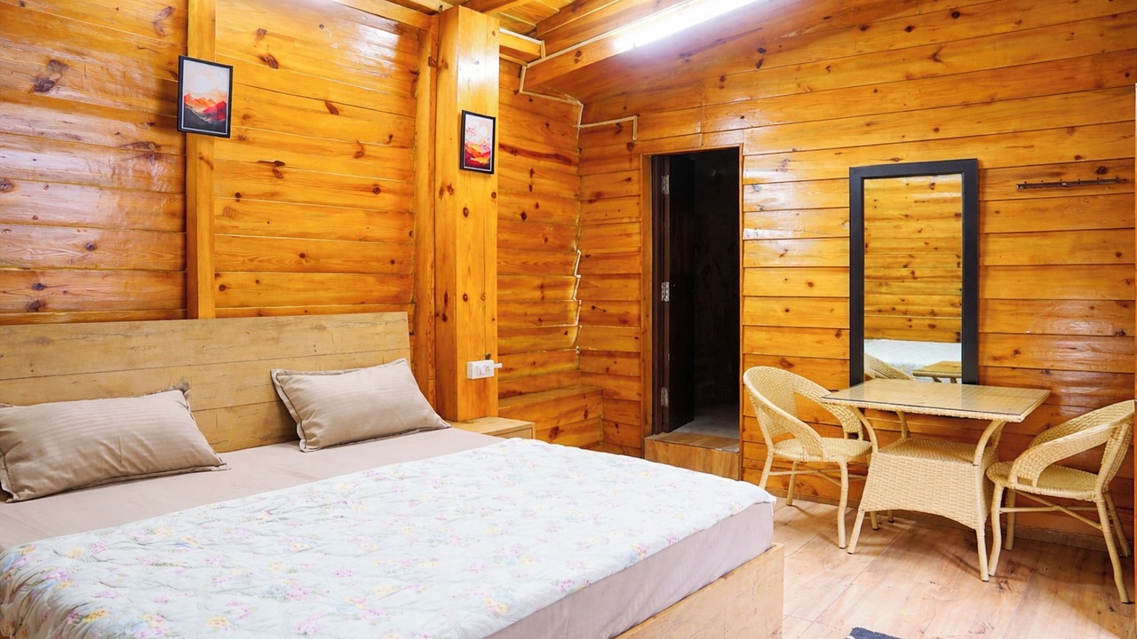 Photo of Bedroom in Bhimtal
