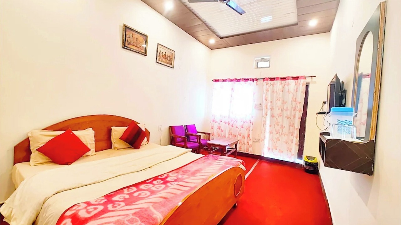Photo of Bedroom in Majkhali