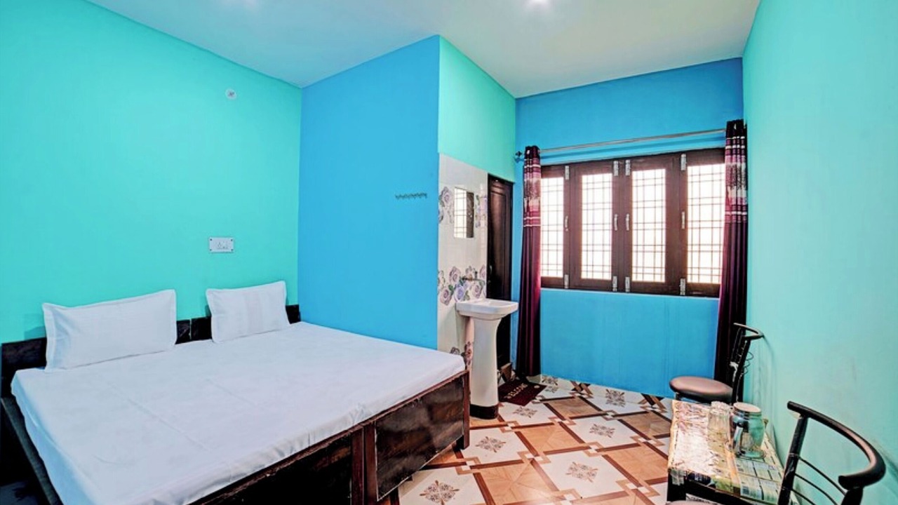 Photo of Bedroom in Majkhali