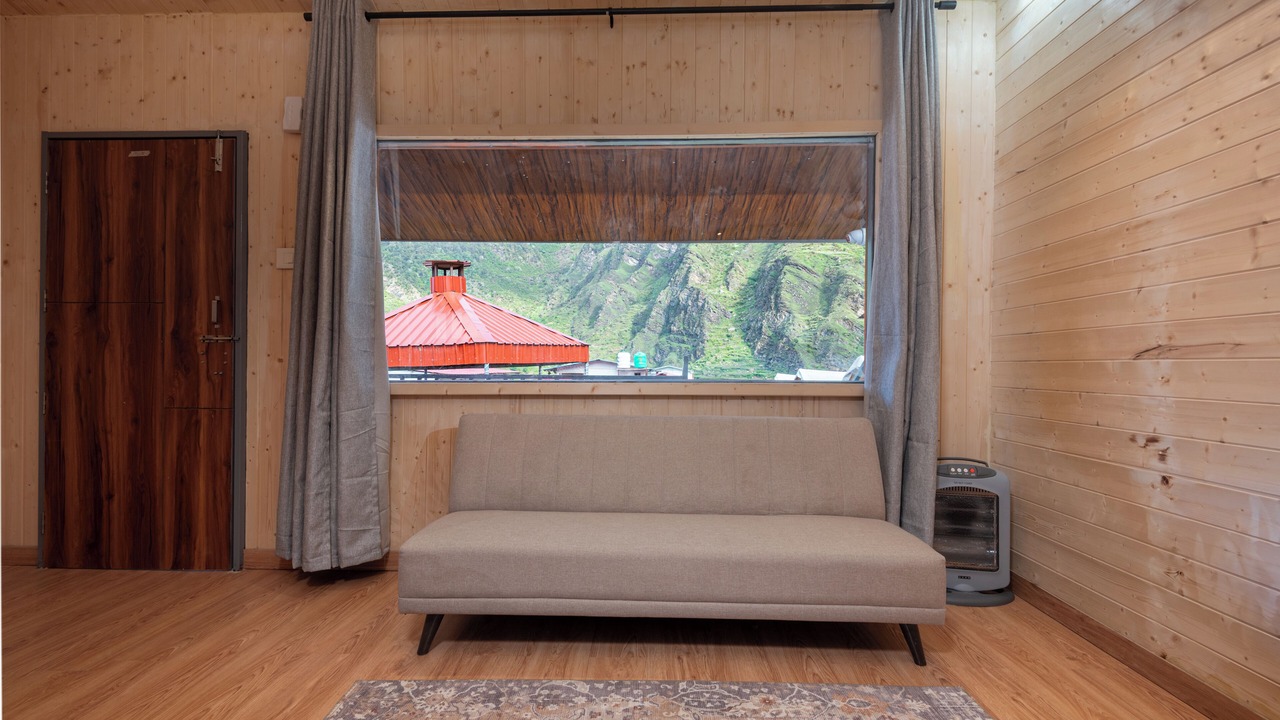 Photo of Bedroom in Kharsali