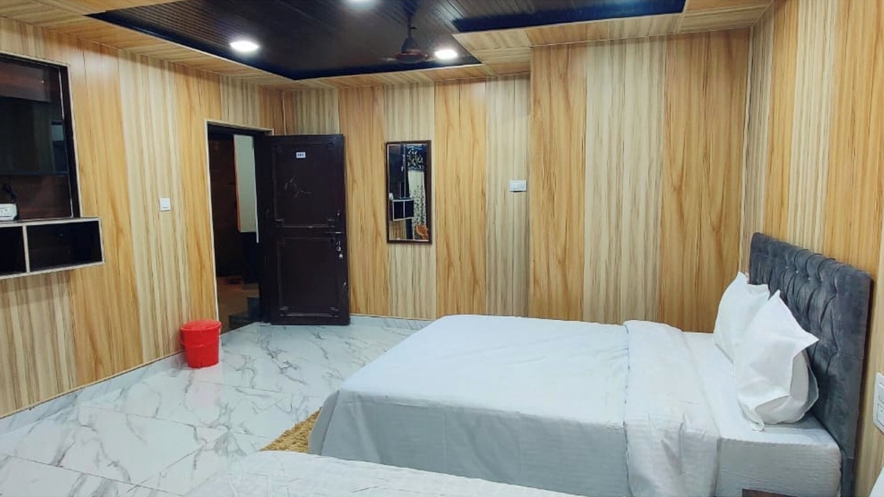 Photo of Bedroom in Uttarkashi