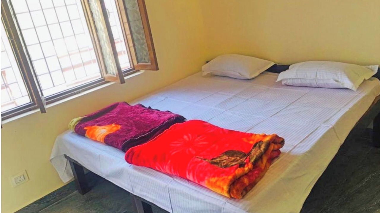 Photo of Bedroom in Uttarkashi