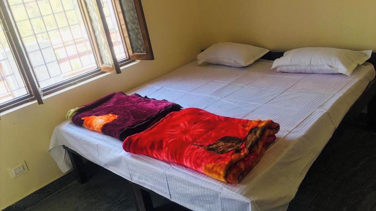 Photo of Bedroom in Uttarkashi