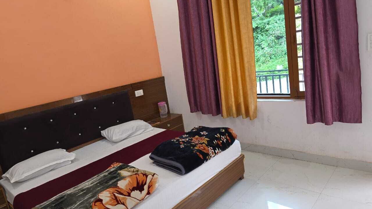 Photo of Bedroom in Sitapur