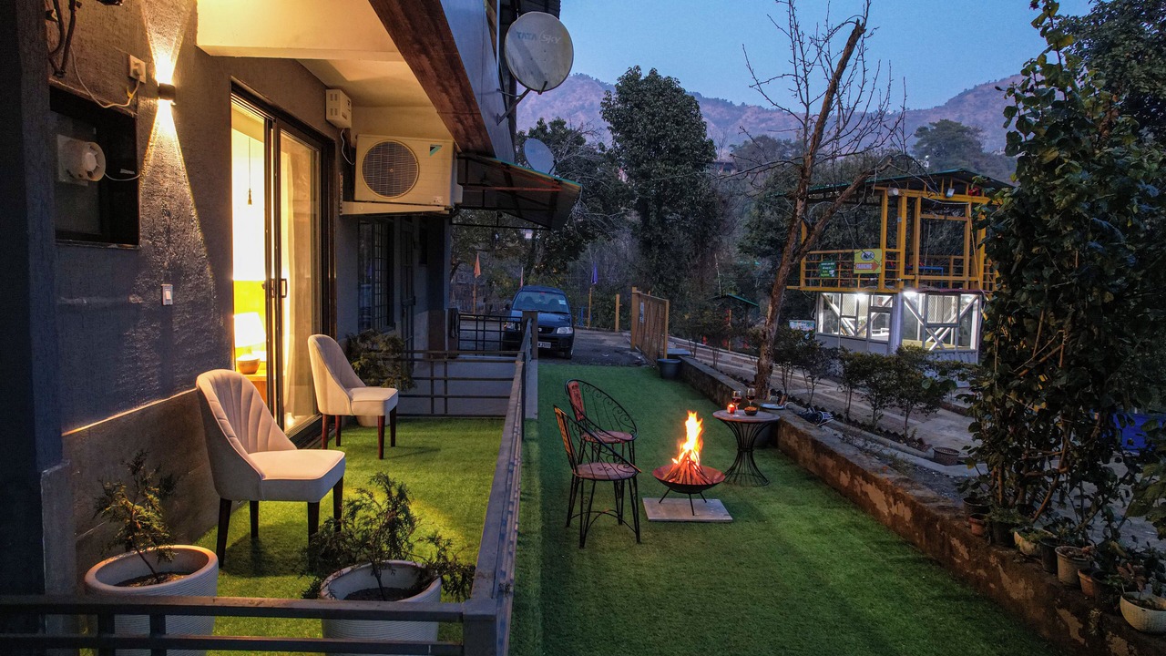 Photo of Patio Balcony in Naukuchiyatal