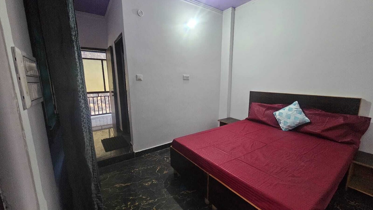 Photo of Bedroom in Kedarnath