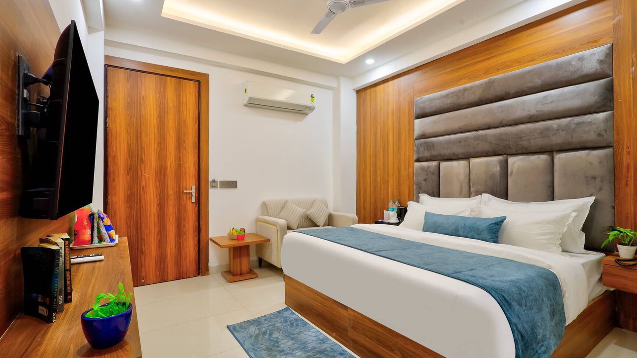 Photo of Bedroom in Mahipalpur