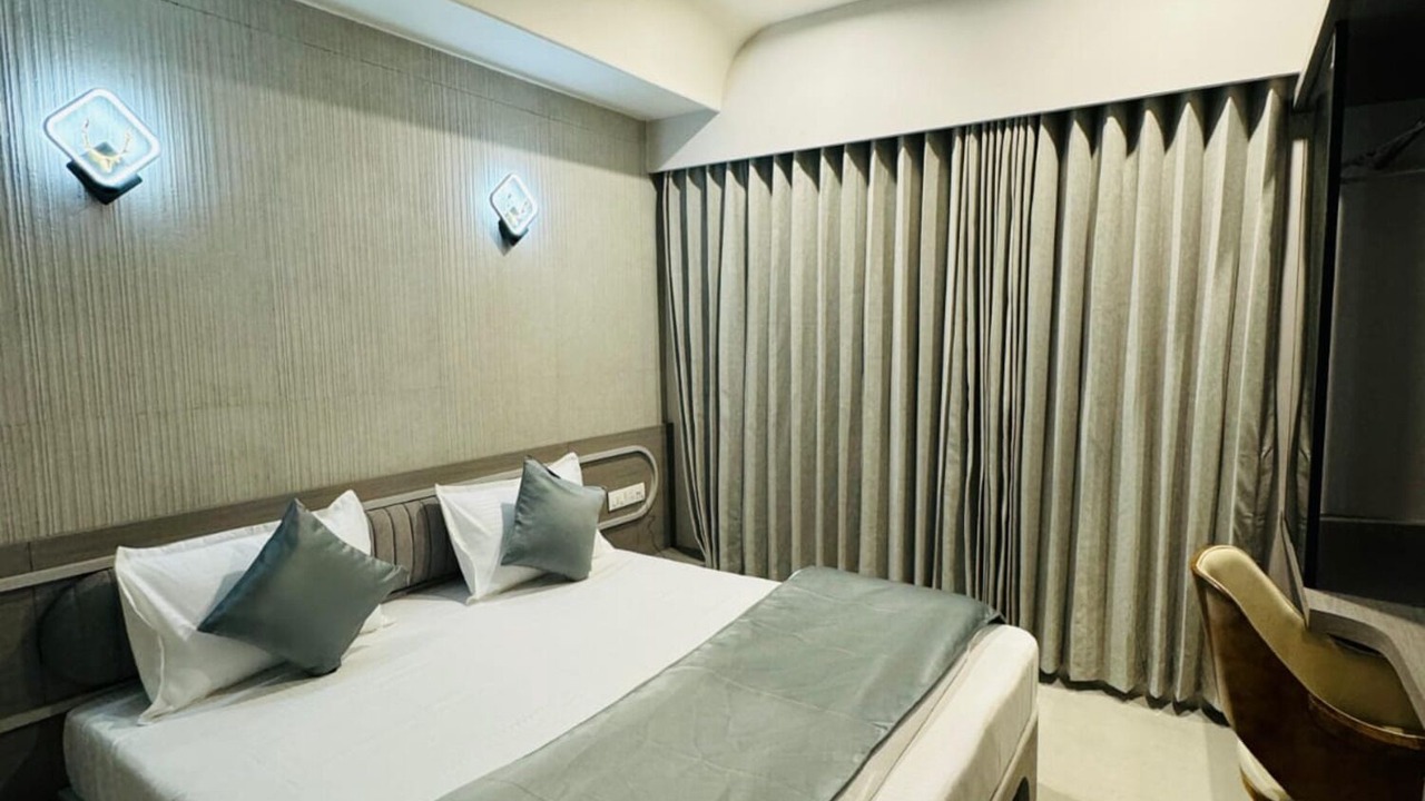 Photo of Bedroom in Gandhinagar