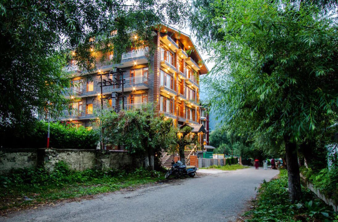 Photo of Outdoor in Aleo
