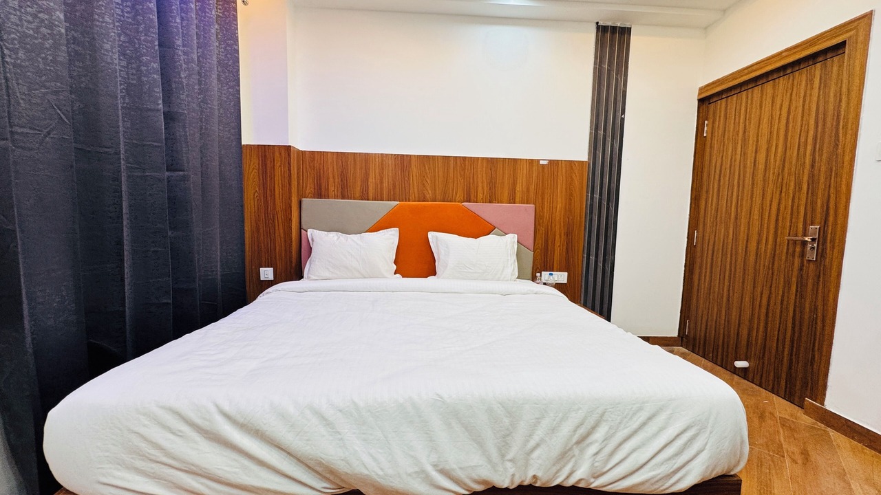 Photo of Bedroom in Allahabad