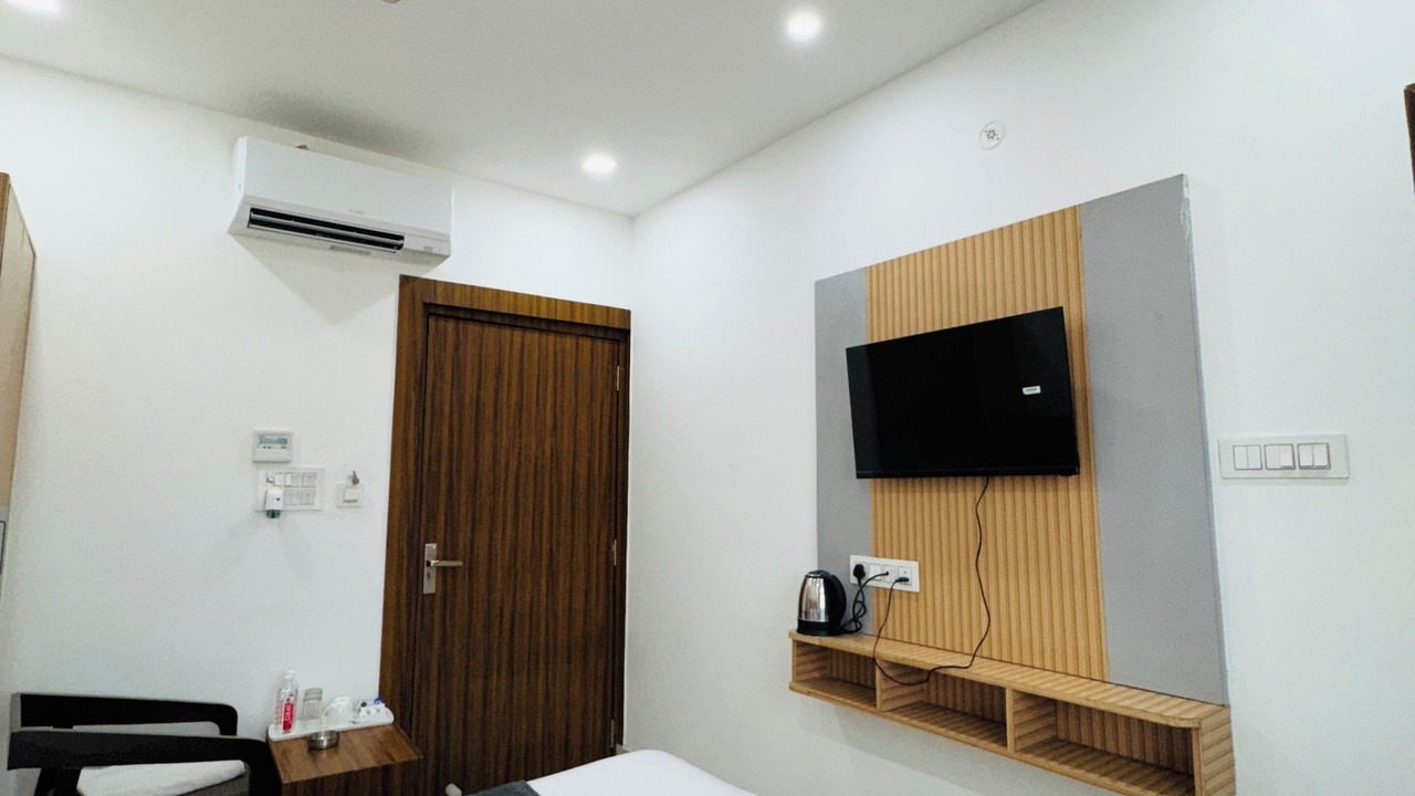 Photo of Bedroom in Allahabad
