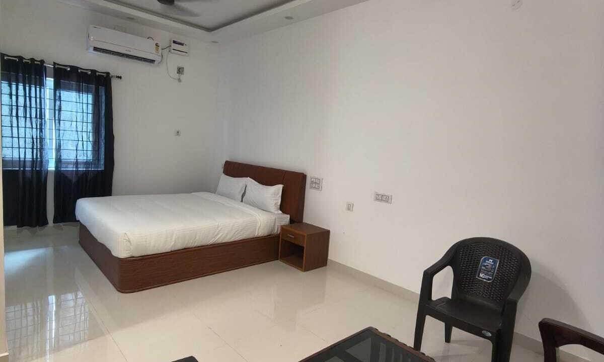Photo of Bedroom in Poothurai