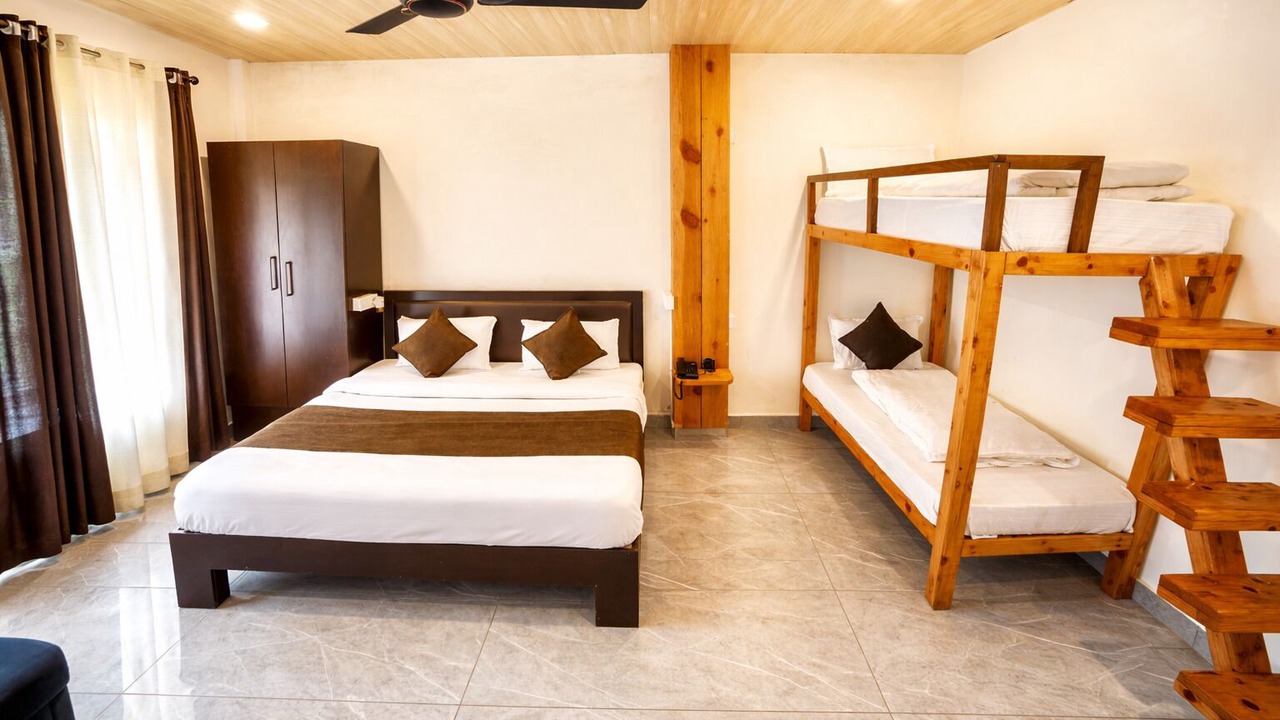 Photo of Bedroom in Naina Range