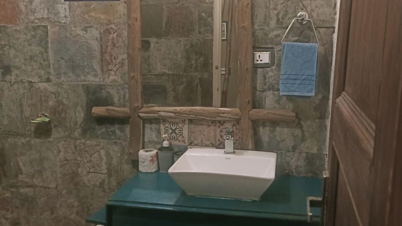 Photo of Bathroom in Tehri