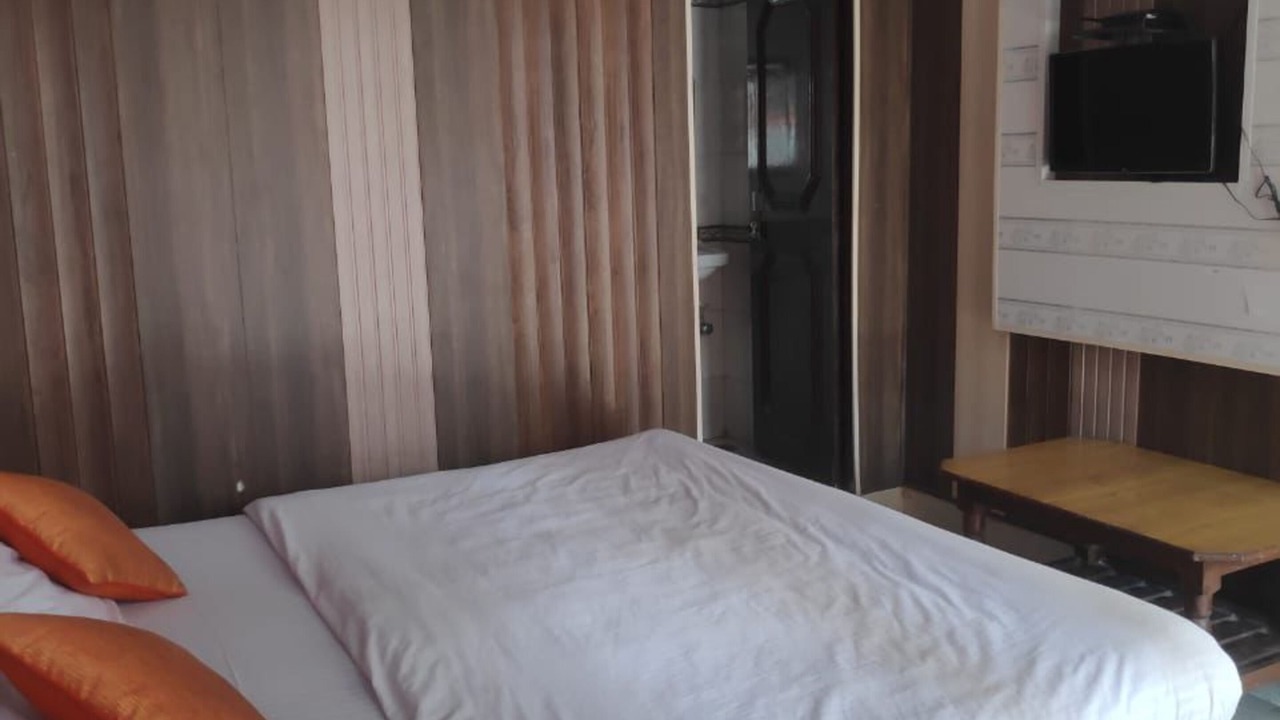 Photo of Bedroom in Guptkashi