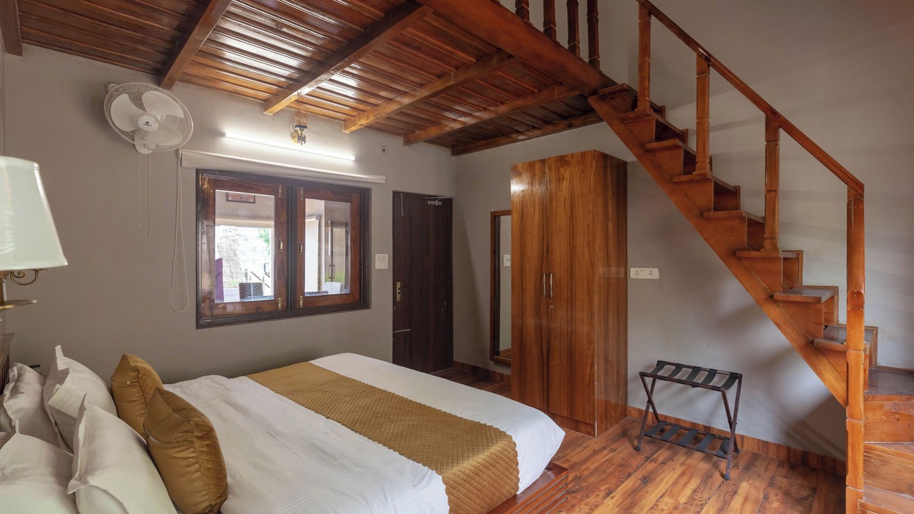 Photo of Bedroom in Nainital