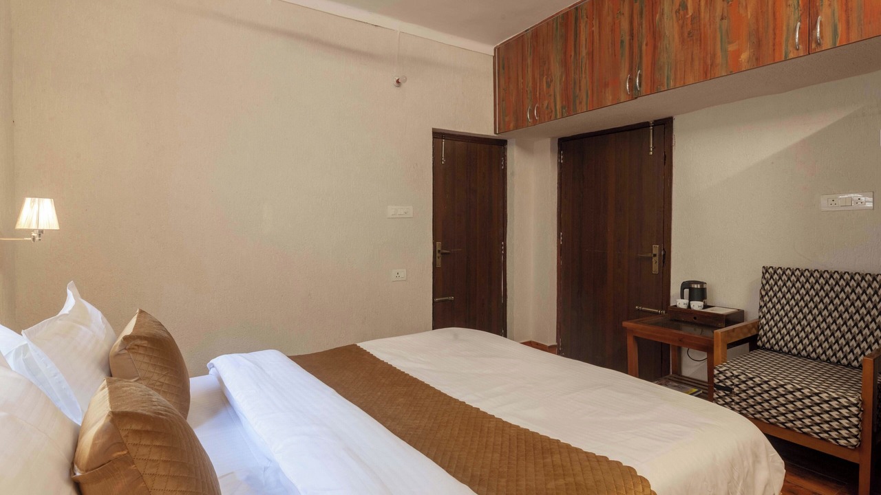 Photo of Bedroom in Nainital