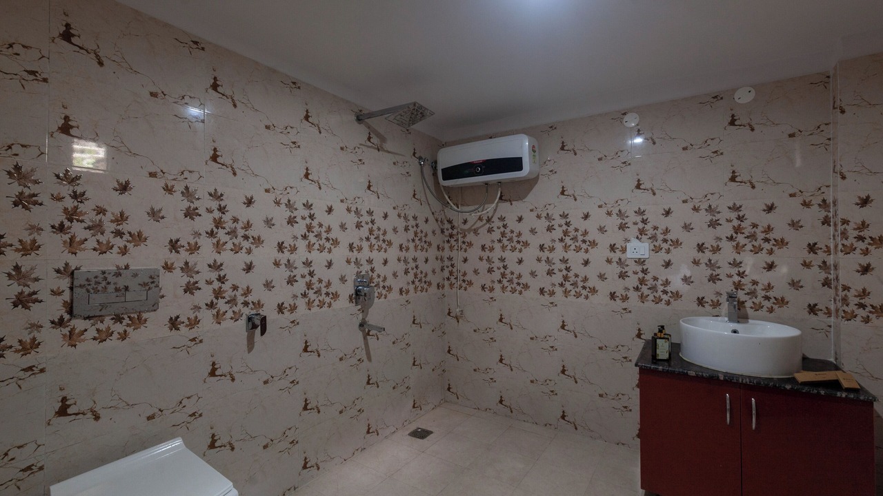 Photo of Bathroom in Nainital