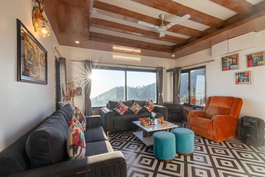 Photo of Livingroom in Mussoorie