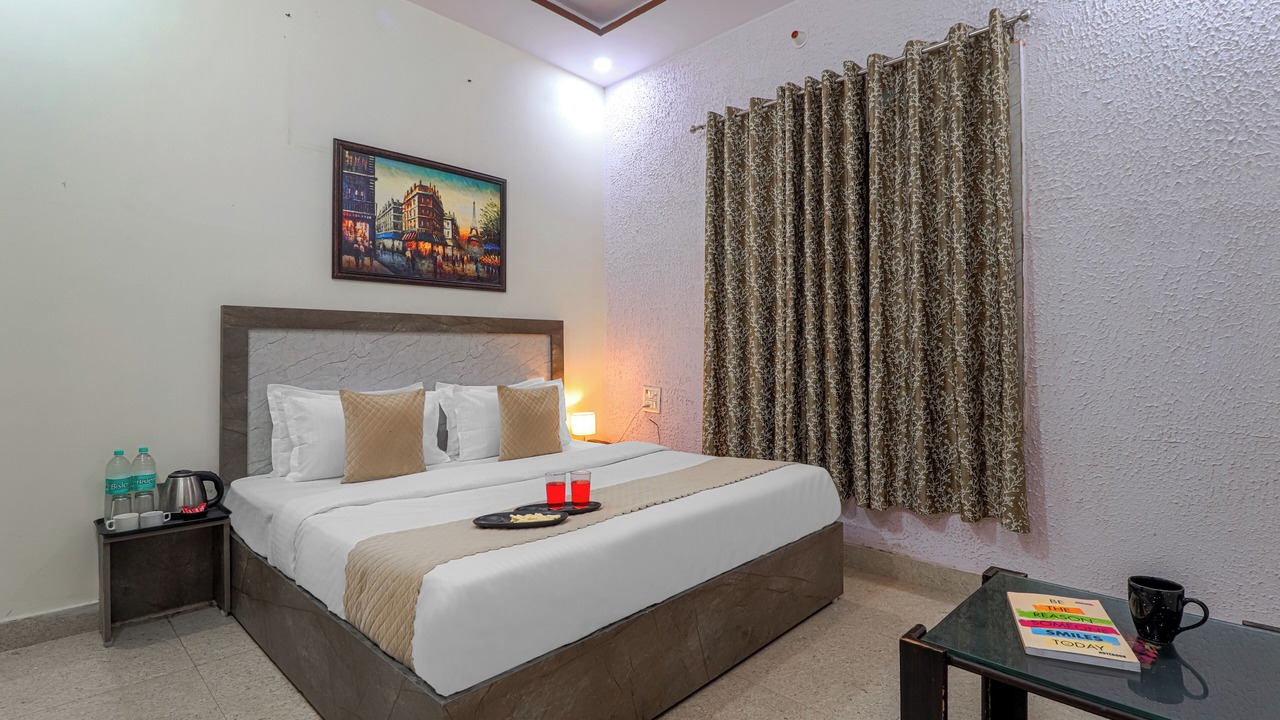 Photo of Bedroom in Haridwar