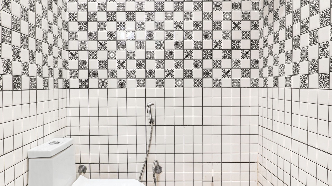 Photo of Bathroom in Haridwar