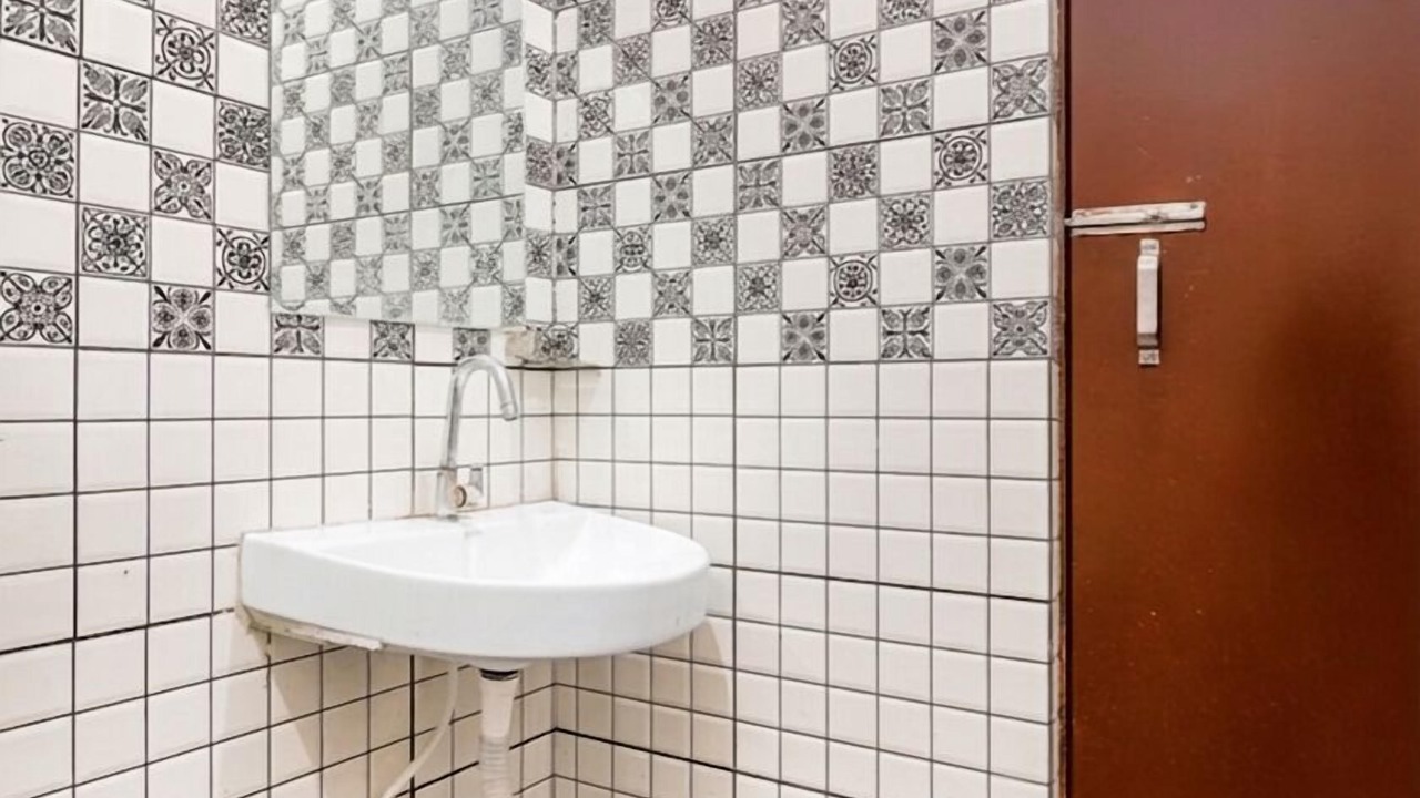 Photo of Bathroom in Haridwar