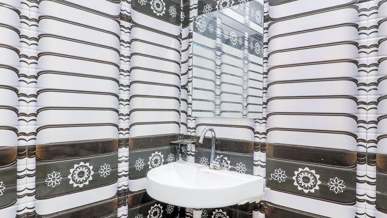 Photo of Bathroom in Haridwar