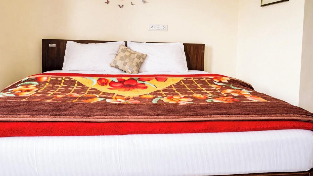 Photo of Bedroom in The Mall Road