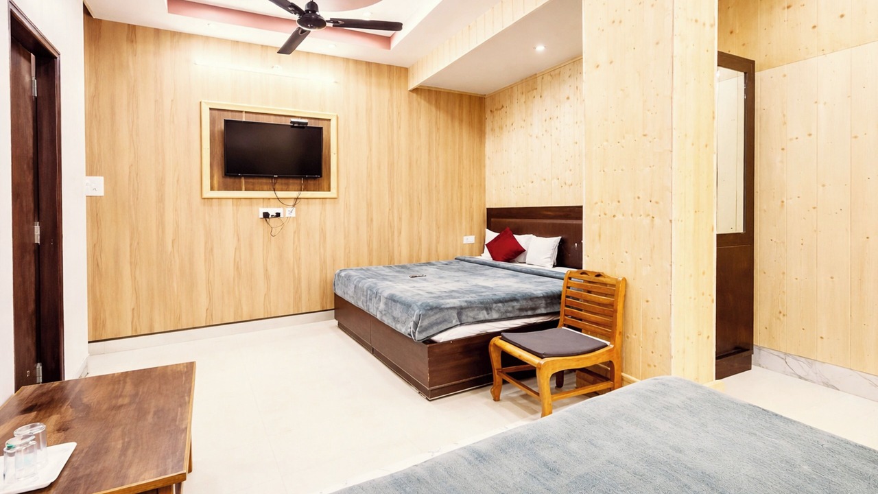 Photo of Bedroom in The Mall Road