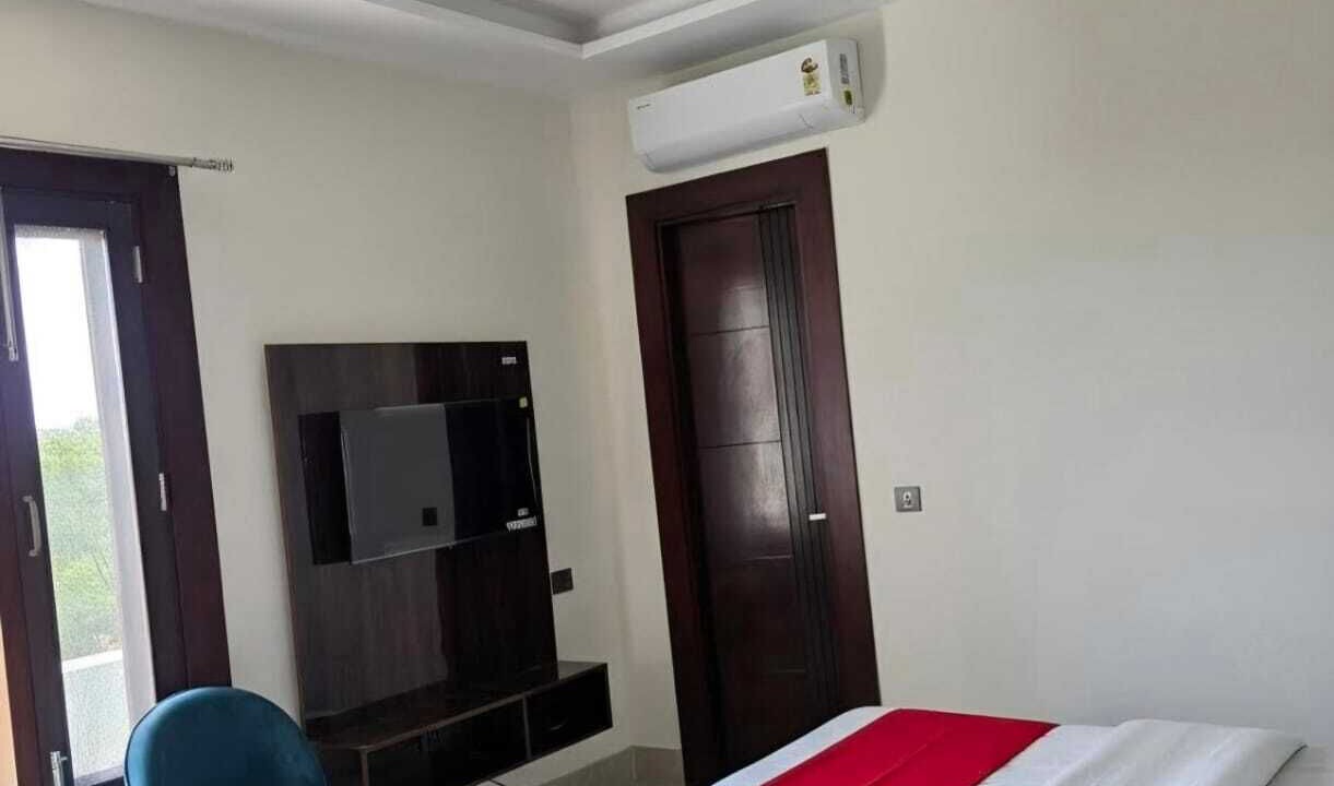 Photo of Bedroom in Tanakpur