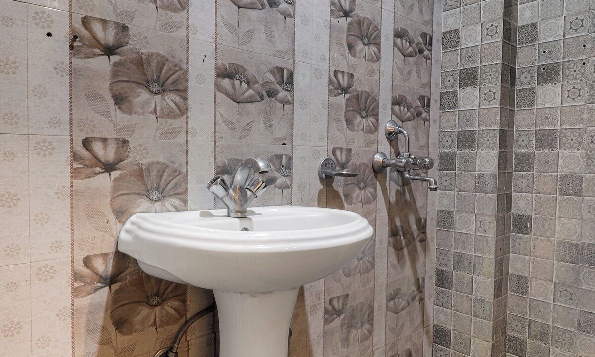 Photo of Bathroom in Haridwar