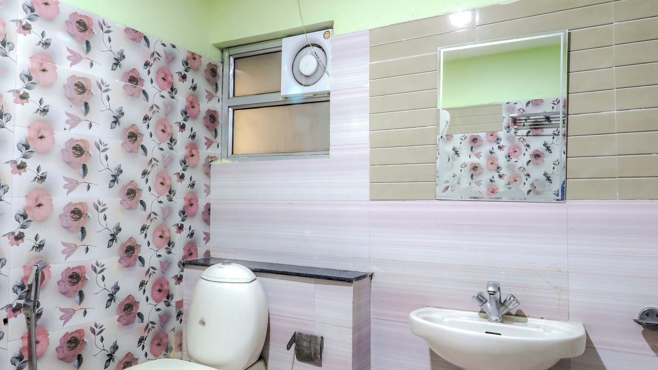 Photo of Bathroom in Haridwar