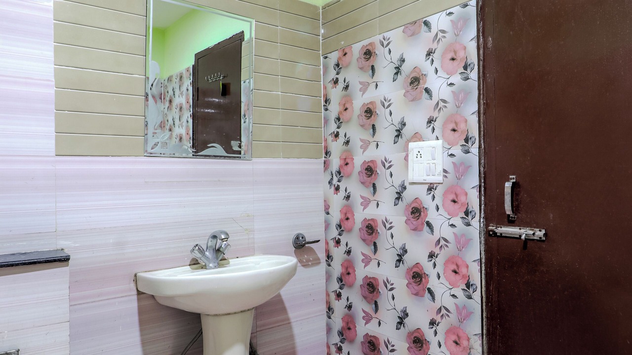 Photo of Bathroom in Haridwar