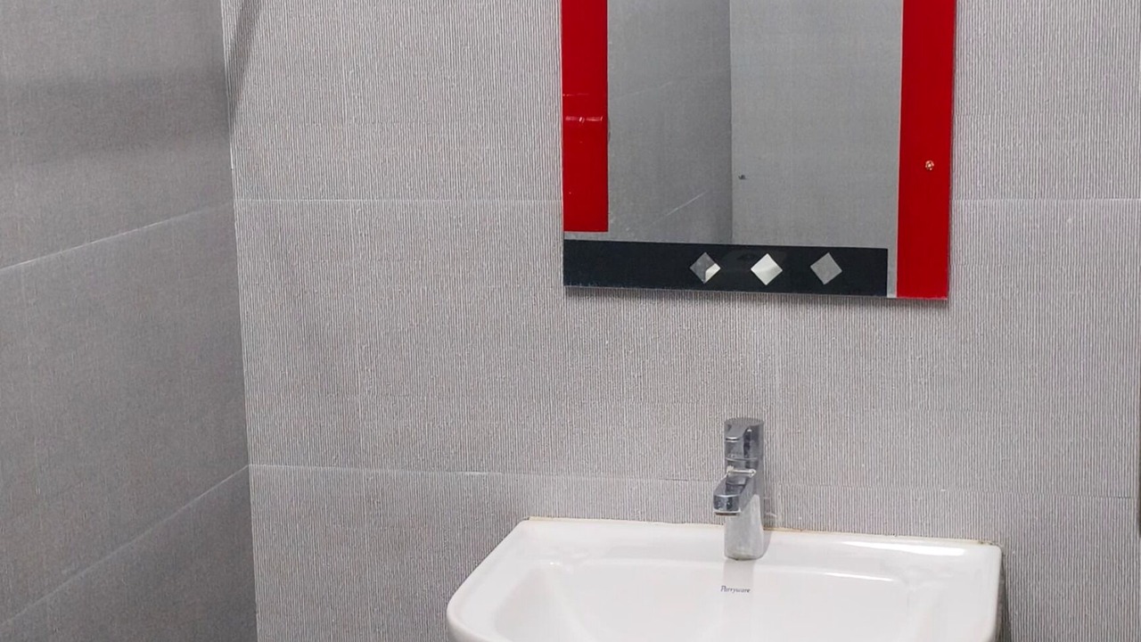 Photo of Bathroom in Palani