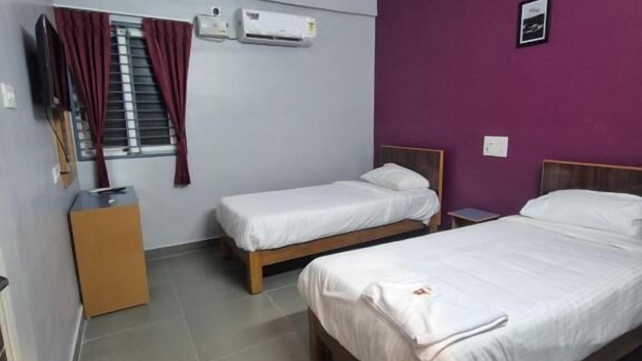 Photo of Bedroom in Tiruchirappalli