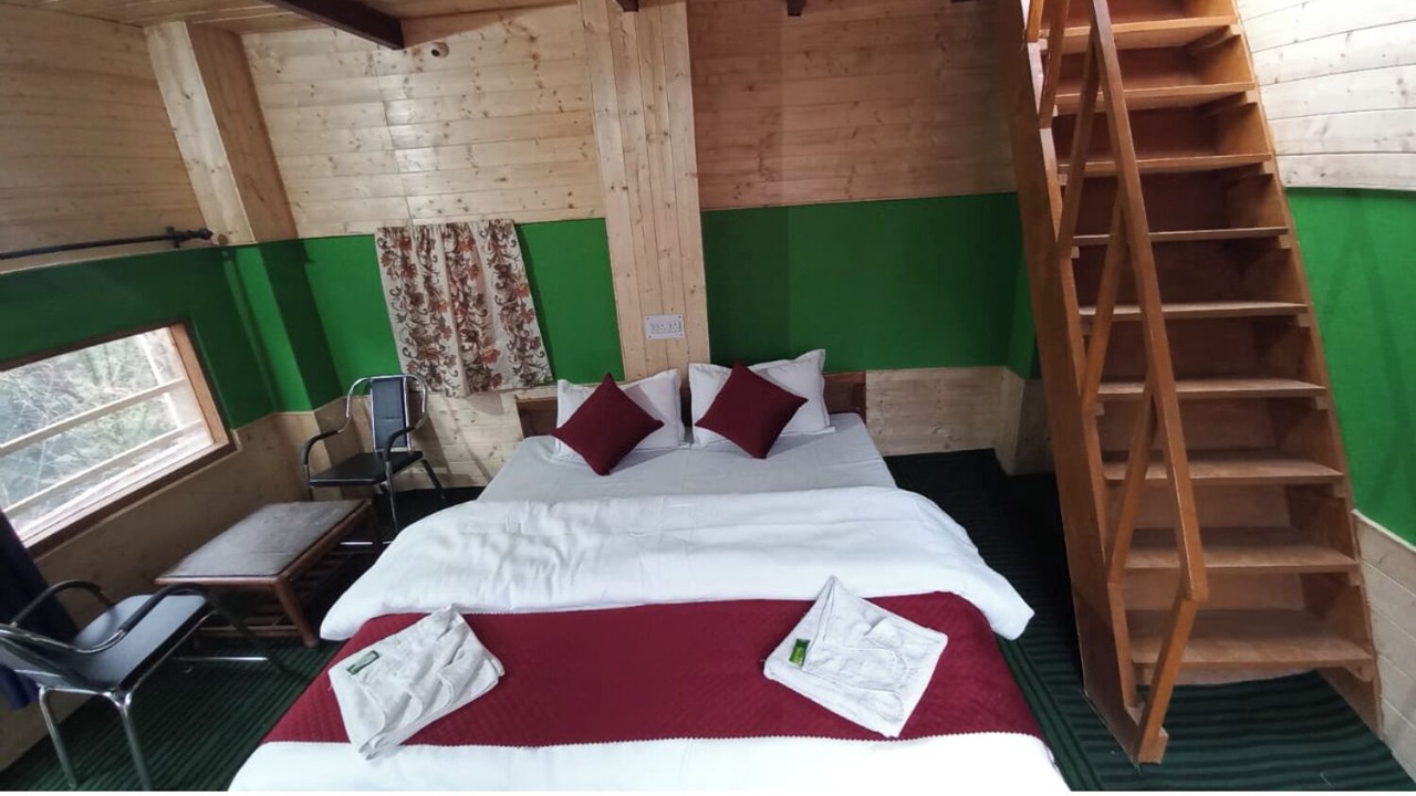 Photo of Bedroom in Kasol