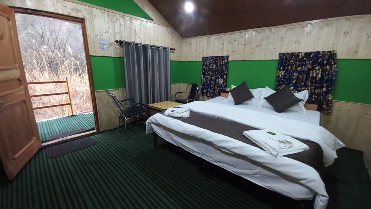 Photo of Bedroom in Kasol