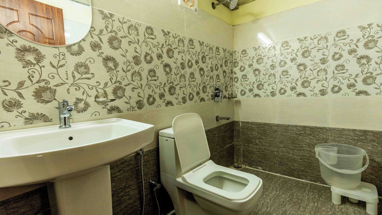 Photo of Bathroom in Naina Range