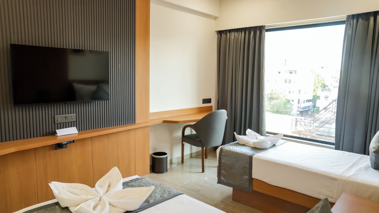 Photo of Bedroom in Jalgaon