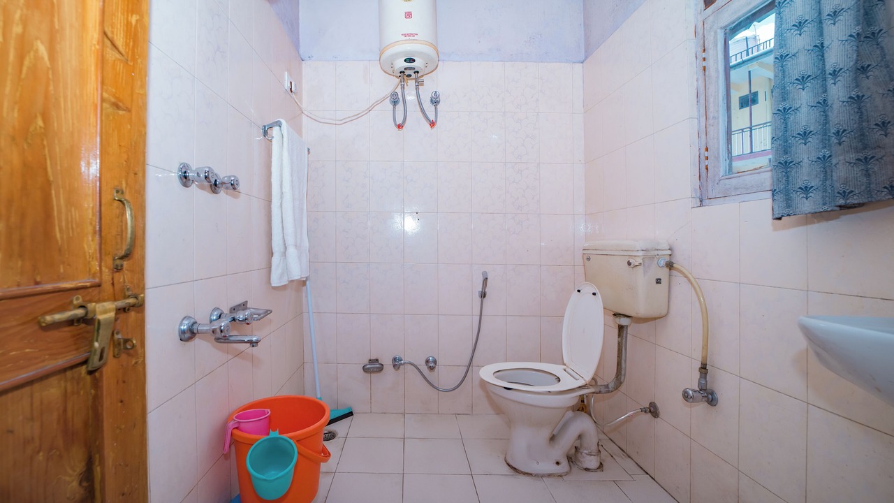 Photo of Bathroom in Barot
