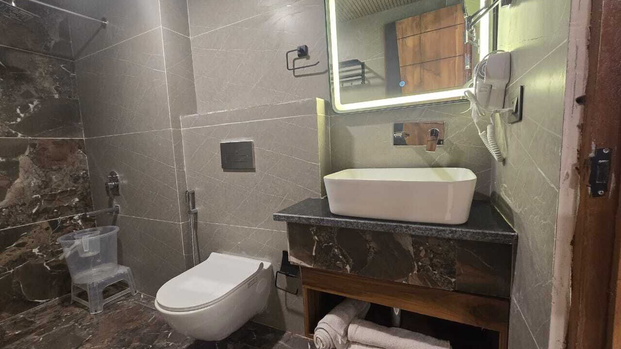 Photo of Bathroom in Badrinath