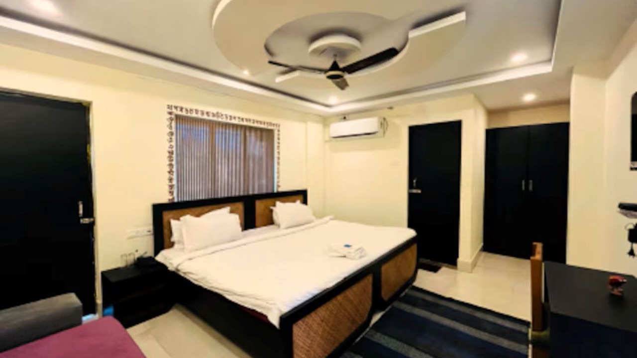 Photo of Bedroom in Santiniketan